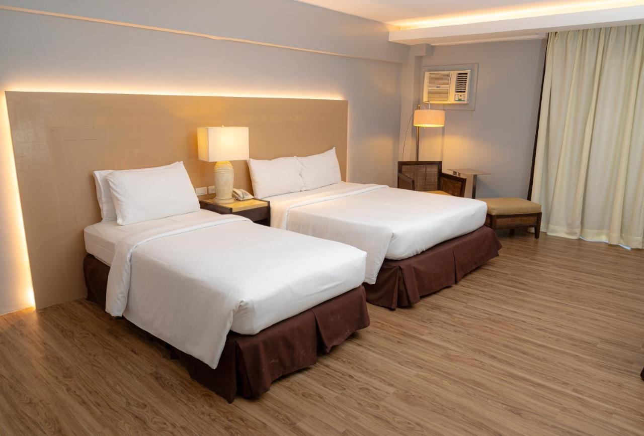 Cebu Grand Hotel Екстериор снимка