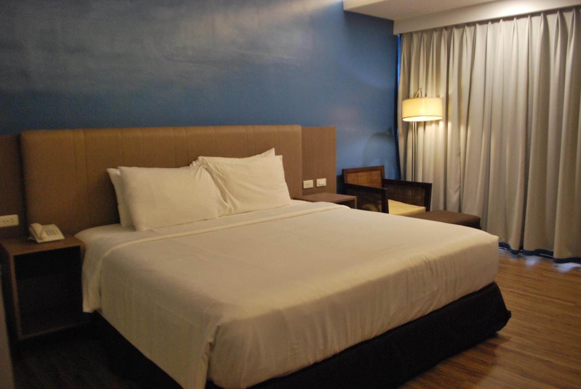 Cebu Grand Hotel Екстериор снимка