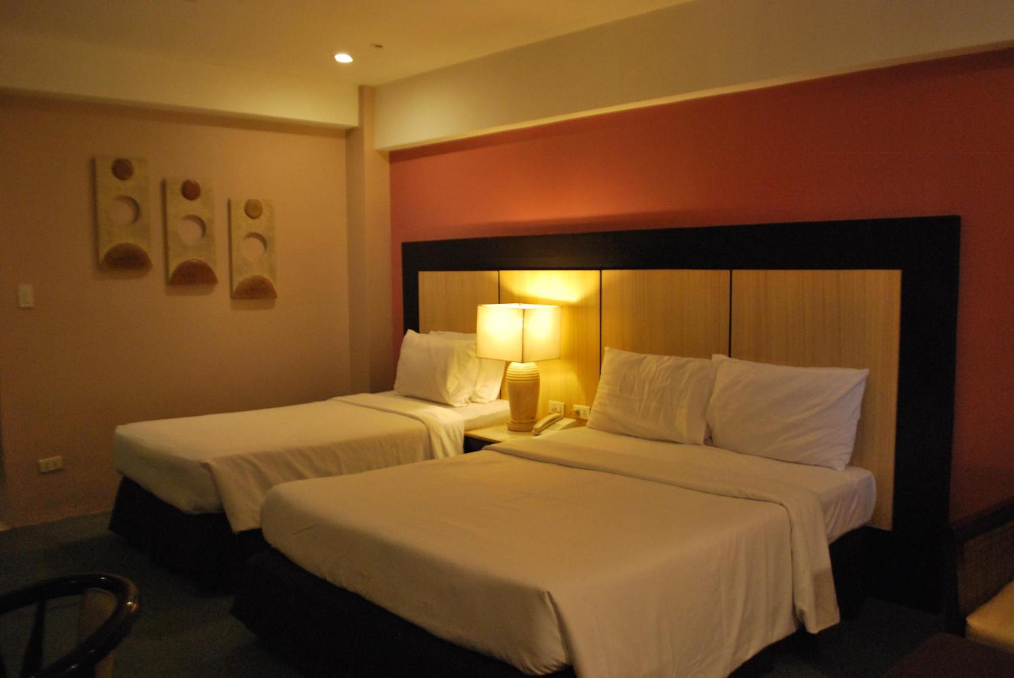 Cebu Grand Hotel Екстериор снимка