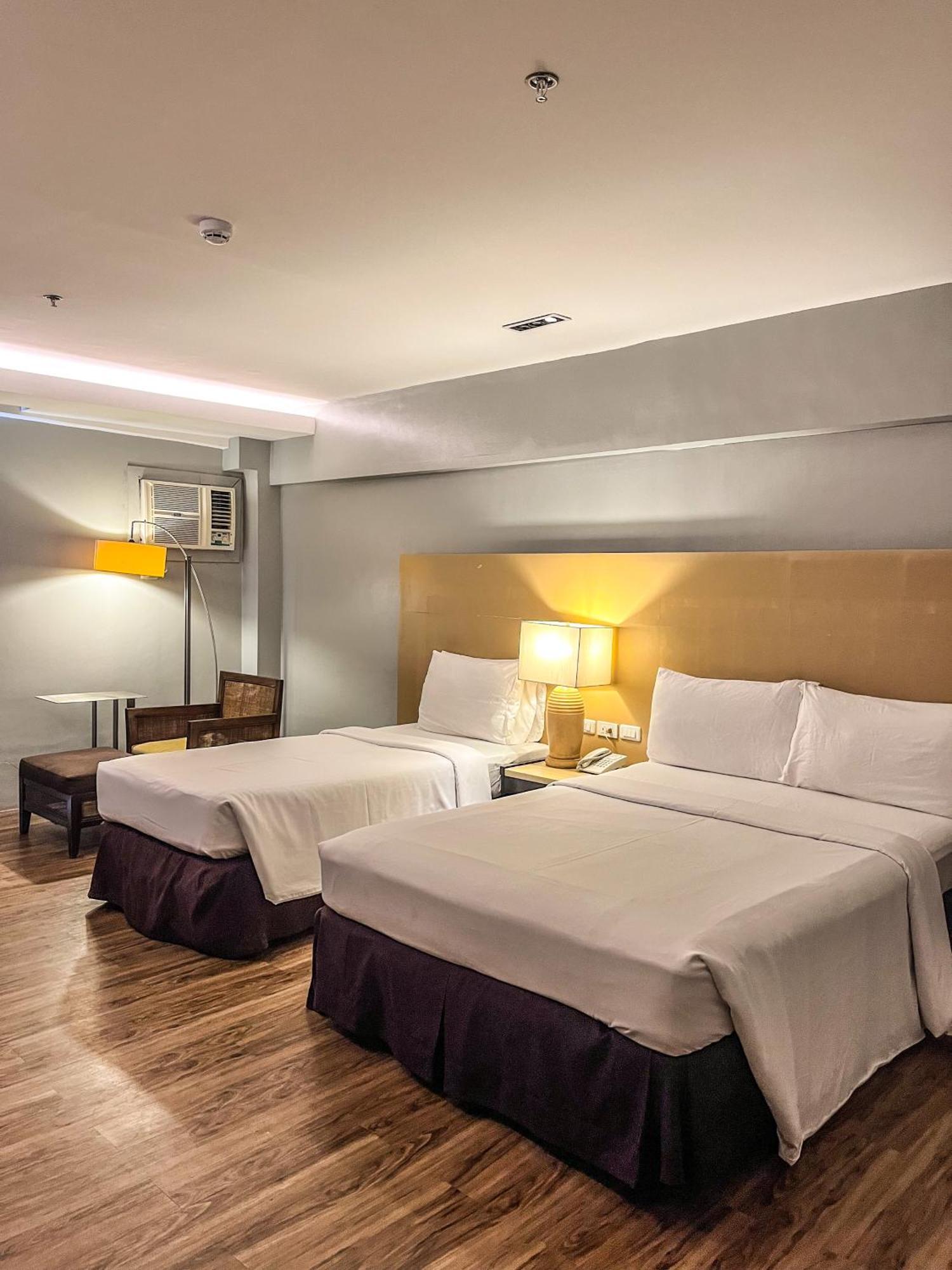 Cebu Grand Hotel Екстериор снимка