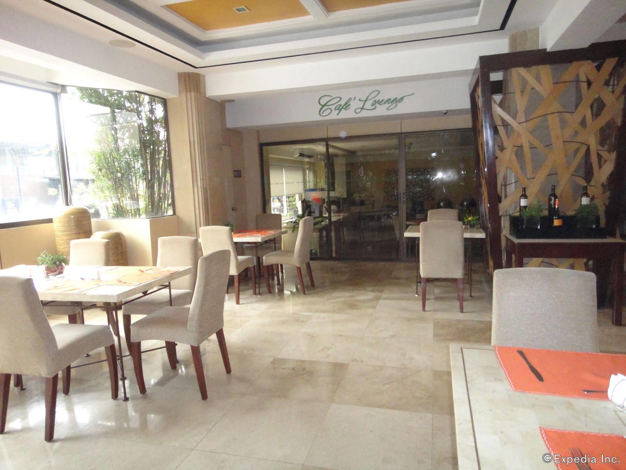 Cebu Grand Hotel Екстериор снимка
