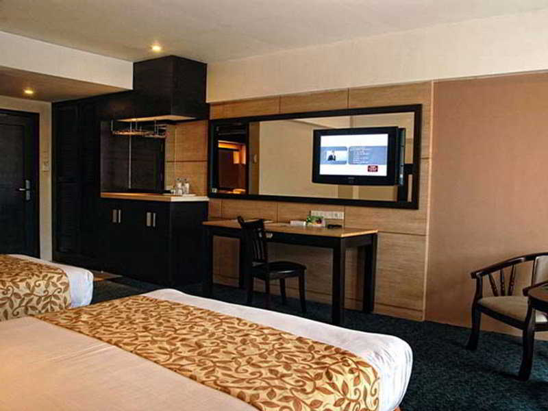 Cebu Grand Hotel Екстериор снимка